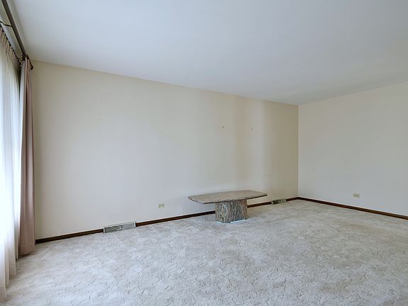 4th image of 10256 McNerney Dr
