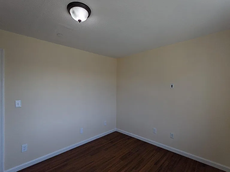 2414 Dana Street — Photo 27