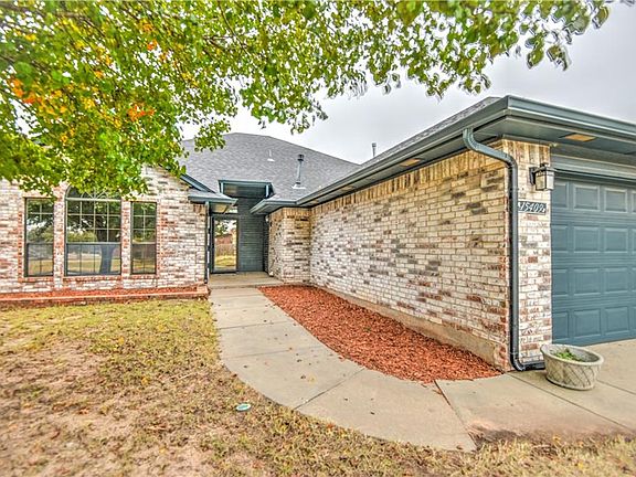 5th image of 15409 Vicki Dr