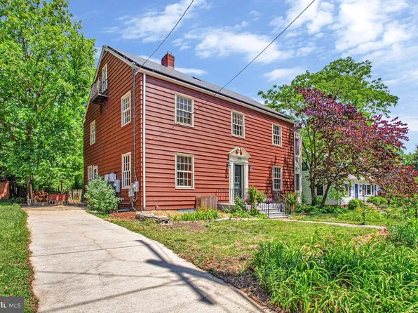 4212 Longfellow St, Hyattsville, MD 20781
