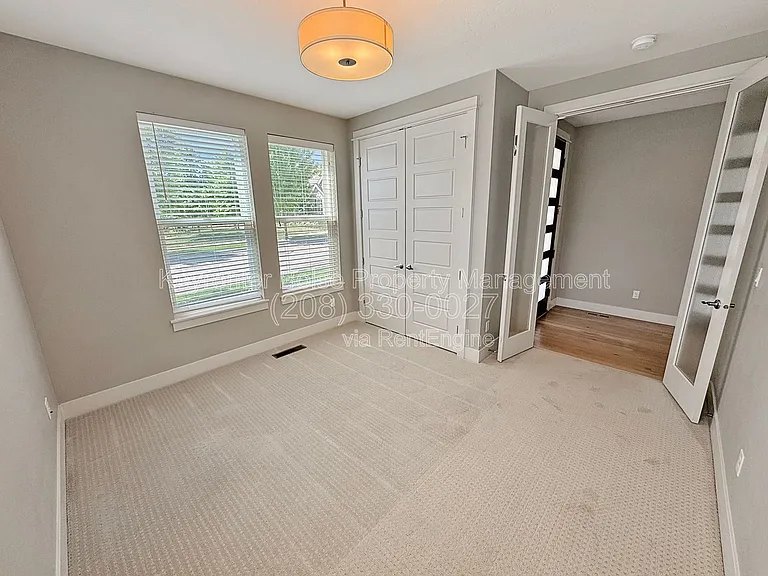 2784 S Trailwood Way — Photo 3