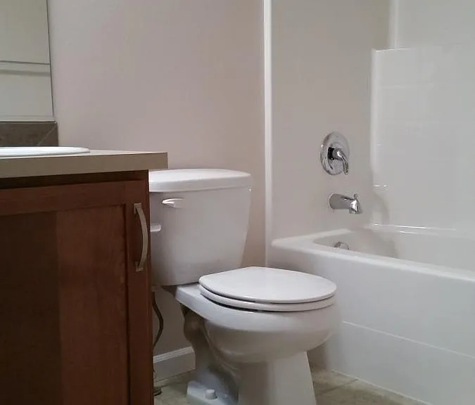 Upstairs Hall Bathroom