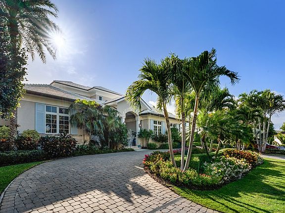 4th image of 13 Angelfish Cay Dr