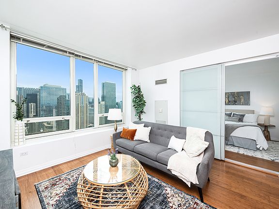 3rd image of 33 W Ontario St APT 47C