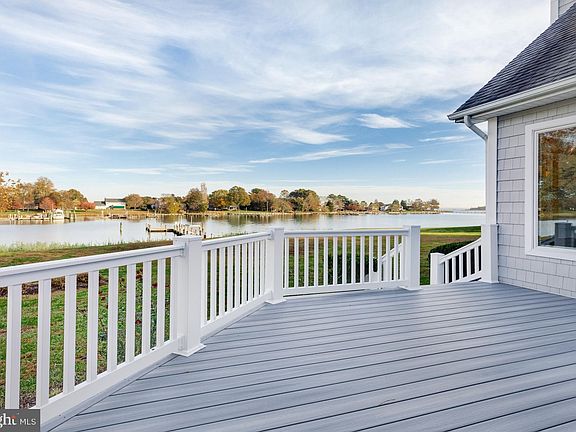 4th image of 227 Wineland Way