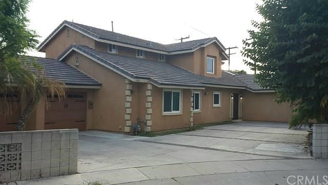 1st image of 1621 S Dallas Dr