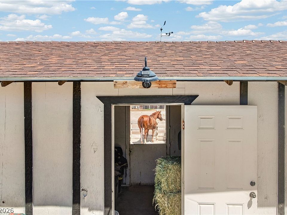 1st image of 5452 Escondido St
