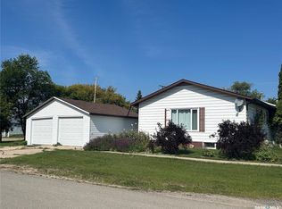 107 Railway AVENUE S, Middle Lake, SK S0K 2X0