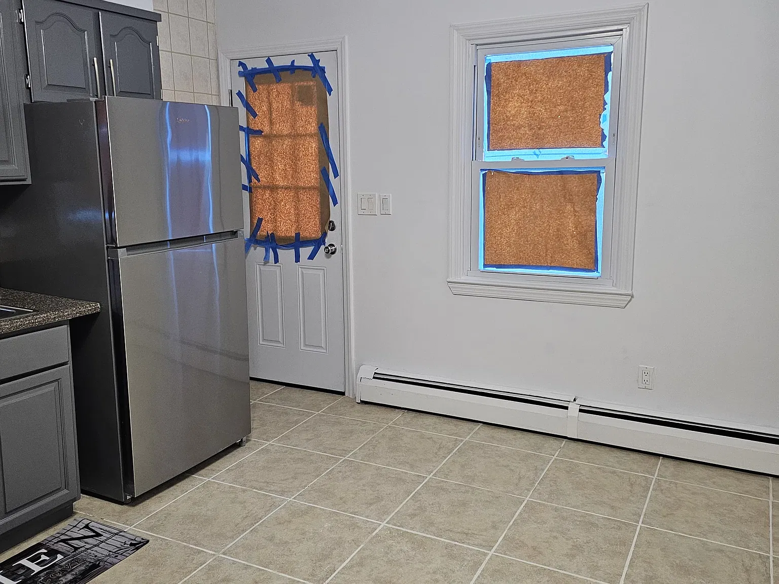 3 bed, 1400 sqft, $3,850 — Photo 3