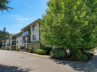 2568 Dingwall St #207, North Cowichan, BC V9L 2Y9