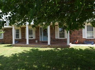 2624 N Farm Road 93, Springfield, MO 65802