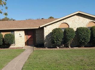 2105 Vail Dr, Garland, TX 75044