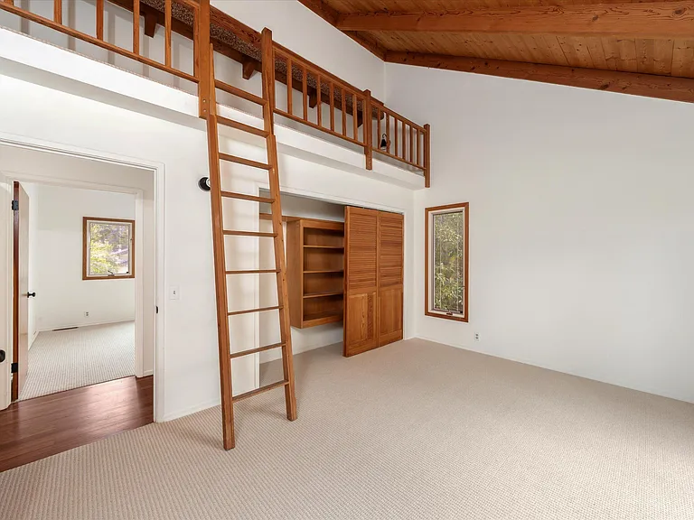 1539 Miramar Ln — Photo 19