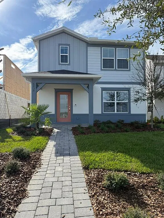 3 bed, 2.5 bath, 1896 sqft, $2,600 — Photo 1