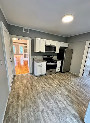 28 West St #1 Photo 1