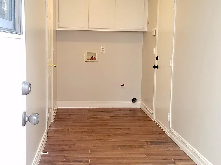 Laundry room with extra utility space