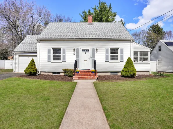 82 Rockwood Road, Hamden, CT 06514