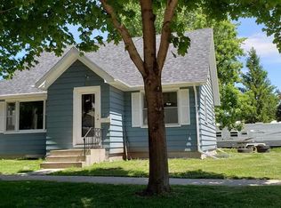 105 5th Ave SW, Pipestone, MN 56164