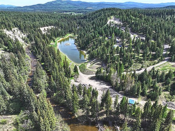 2nd image of 1850 Loon Lake Rd
