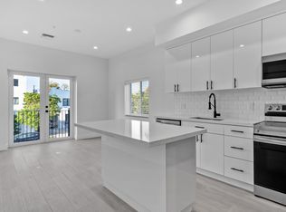 1786 SW 9th St #3, Miami, FL 33135