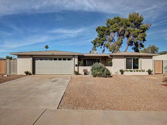 2nd image of 1850 E Magdalena Dr