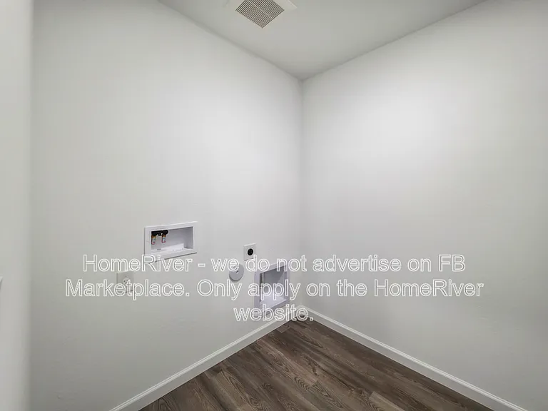 1800 Yance Dr — Photo 11