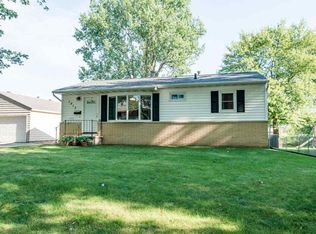 1613 Howard Ave, Waterloo, IA 50702