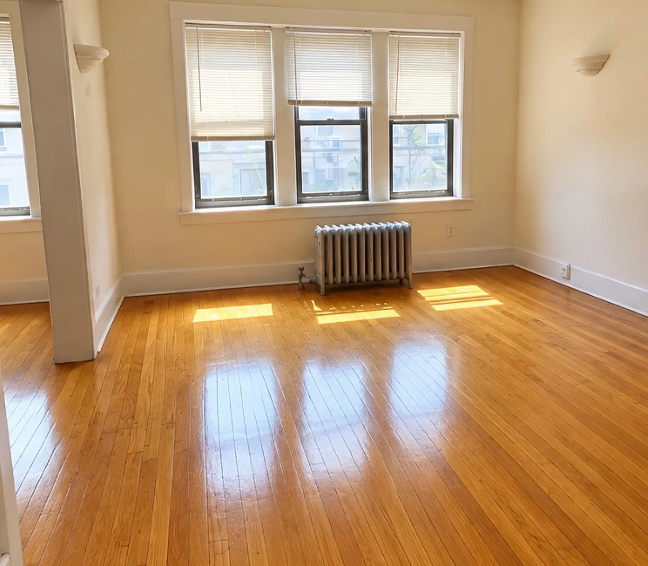 1 bed, $1,000 — Photo 3