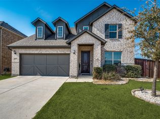 5005 Salinger Dr, Aubrey, TX 76227