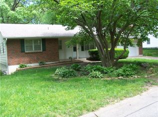 605 Quincy Blvd, Smithville, MO 64089
