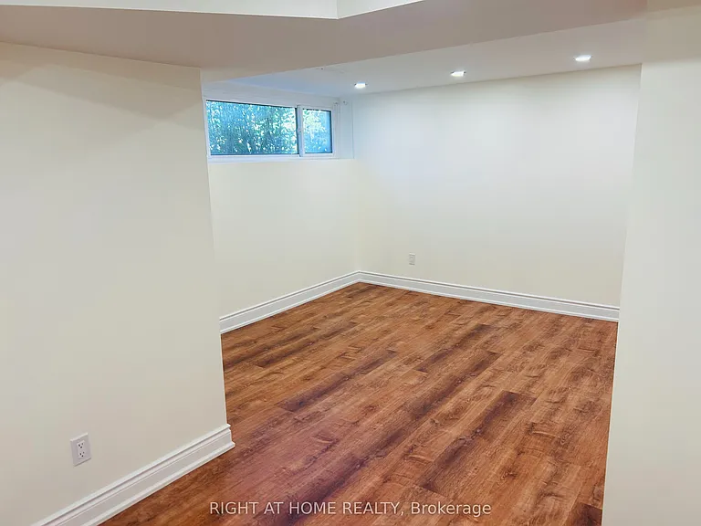 84 Barber Greene Rd #25 — Photo 24