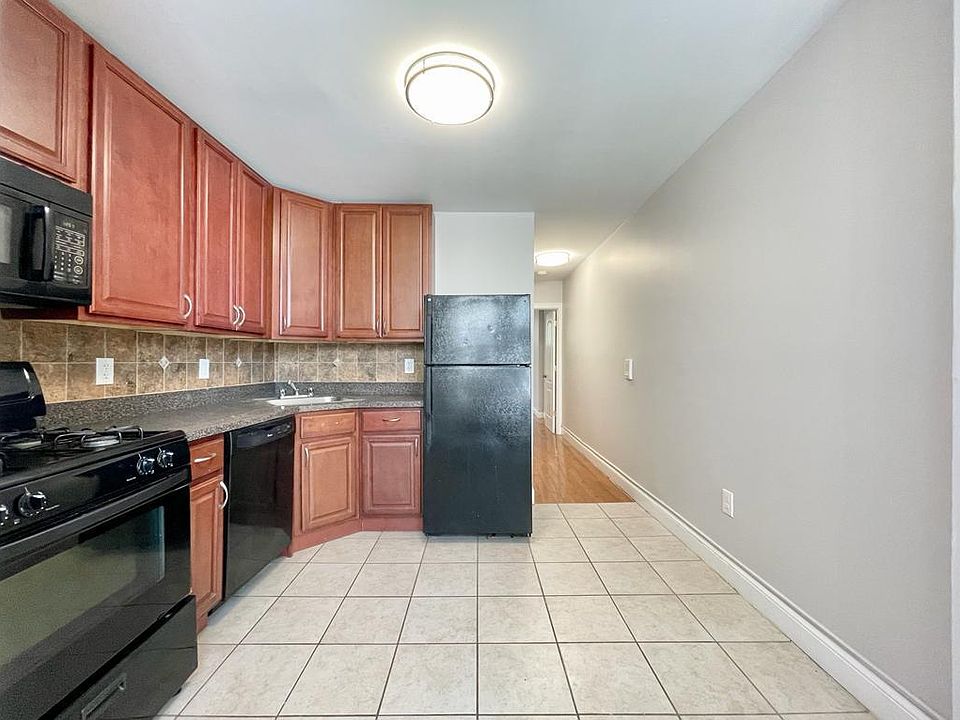 2nd image of 301 71st St #10A