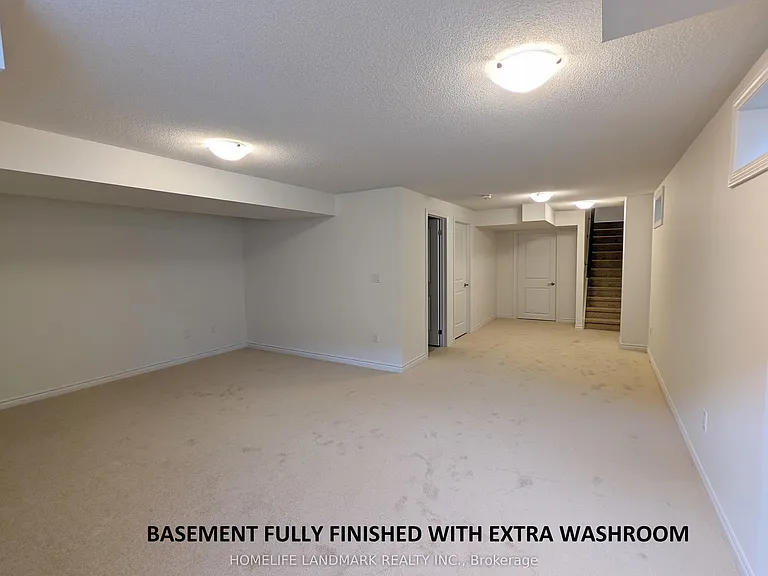 67 Laing Dr — Photo 23