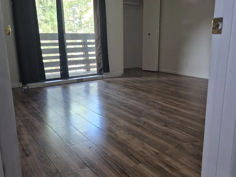 858 Southwood Blvd #3 — Photo 9