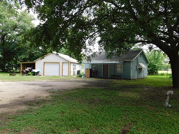 2nd image of 1820 N Mechanic St