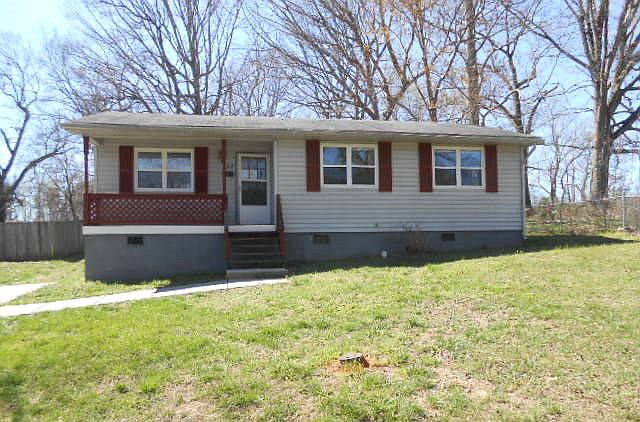 1st image of 182 Noel Ave