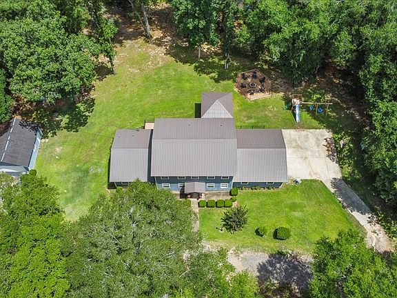 3rd image of 317 Holmes Rd