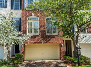 307 Oak Knoll Ter, Rockville, MD