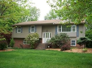 14 Colonial Ter, Parsippany, NJ 07054