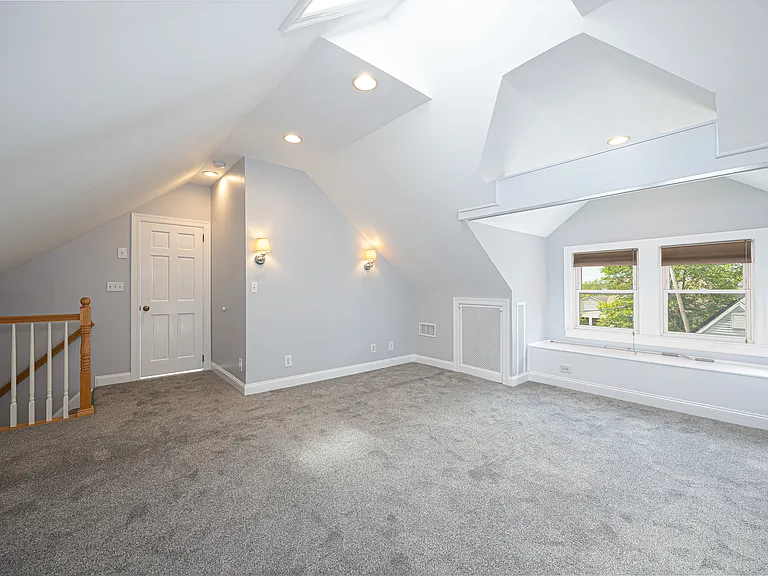 3 Highland Rd #B — Photo 9