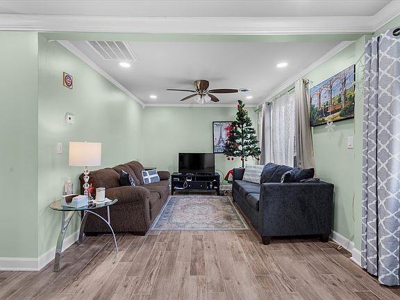 5th image of 1904 Burry Circle Dr