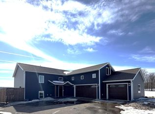 7838 Hummingbird Ln SW, Alexandria, MN 56308