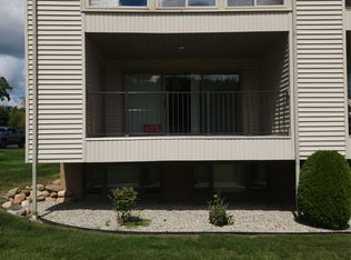 3995 River Rd APT 16, East China, MI 48054