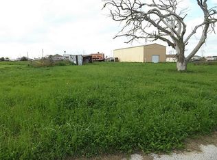 1401 Nelson Ave, Pt Bolivar, TX 77650