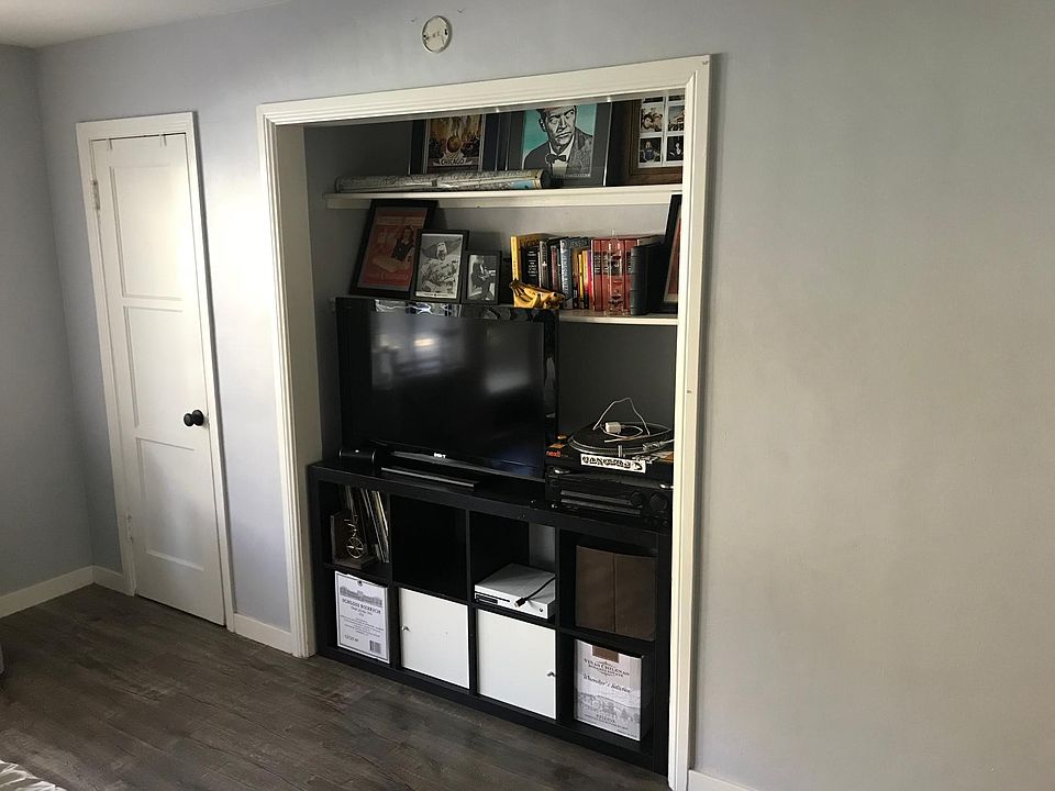 1st image of 719 E Medio St APT 7