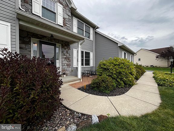5th image of 1033 Cider Ln