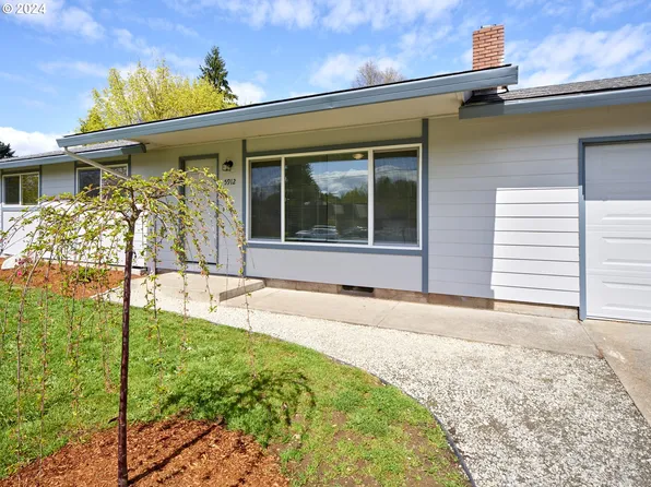 5912 NE 109th St, Vancouver, WA 98686