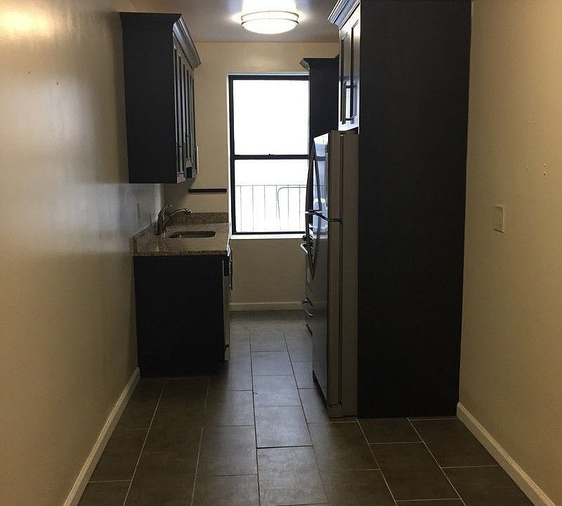 1st image of 4323 40th St APT 3D