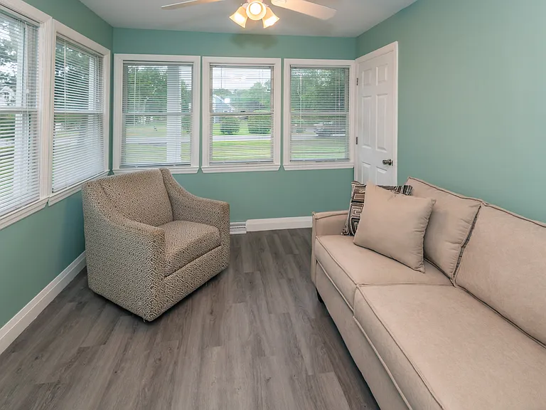 5 Hyler Dr — Photo 9