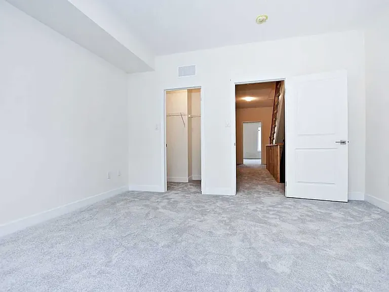 101 William Duncan Rd #101 — Photo 2